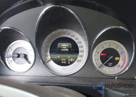 2014 Mercedes-Benz Glk 350 z USA, uszkodzony, nr VIN WDCGG5HB6EG307999